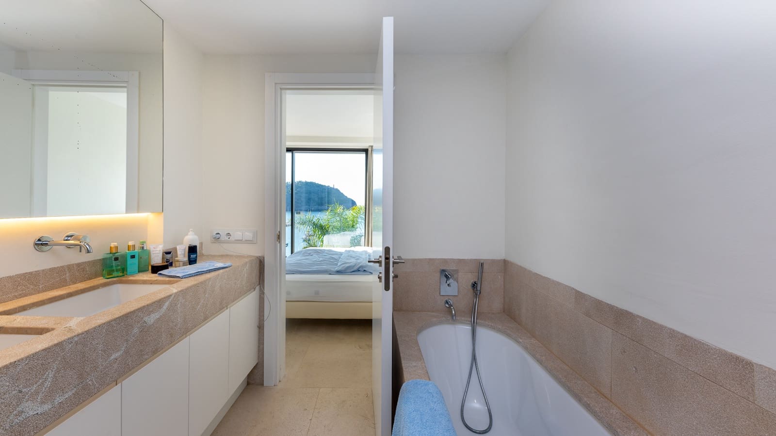 5 soveværelse Villa til salg i Puerto de Soller / Port de Soller med swimmingpool garage - € 6.450.000 (Ref: 8350177)