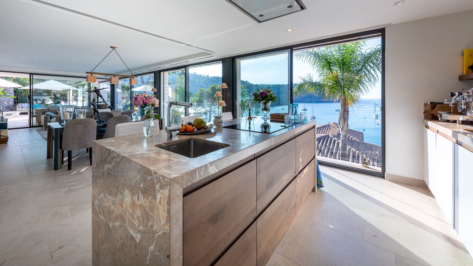 5 soveværelse Villa til salg i Puerto de Soller / Port de Soller med swimmingpool garage - € 6.450.000 (Ref: 8350177)