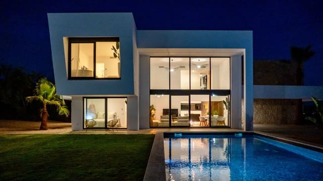 4 soveværelse Villa til salg i Bunyola med swimmingpool garage - € 1.950.000 (Ref: 8350178)