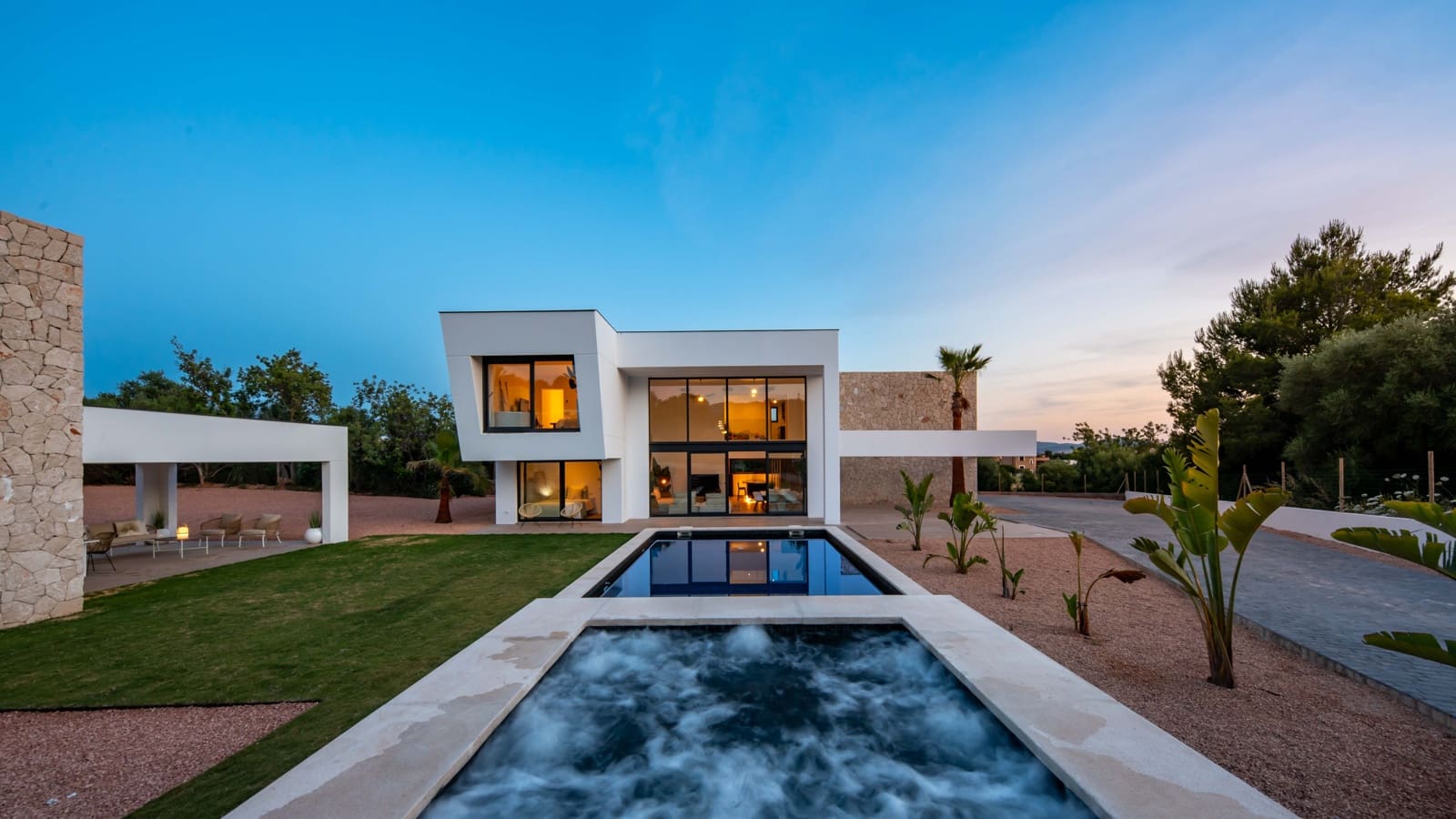 4 soveværelse Villa til salg i Bunyola med swimmingpool garage - € 1.950.000 (Ref: 8350178)