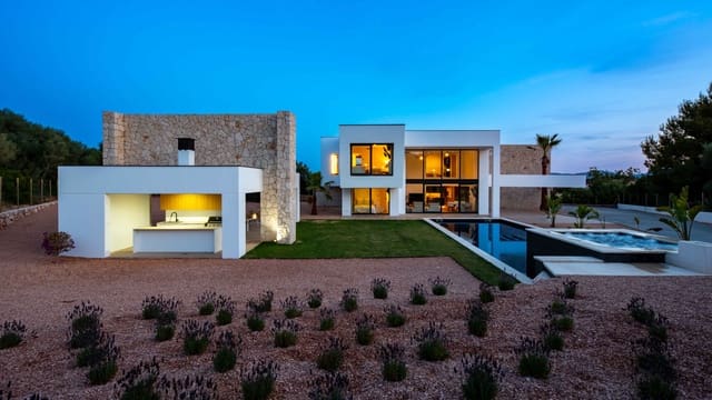 4 soveværelse Villa til salg i Bunyola med swimmingpool garage - € 1.950.000 (Ref: 8350178)