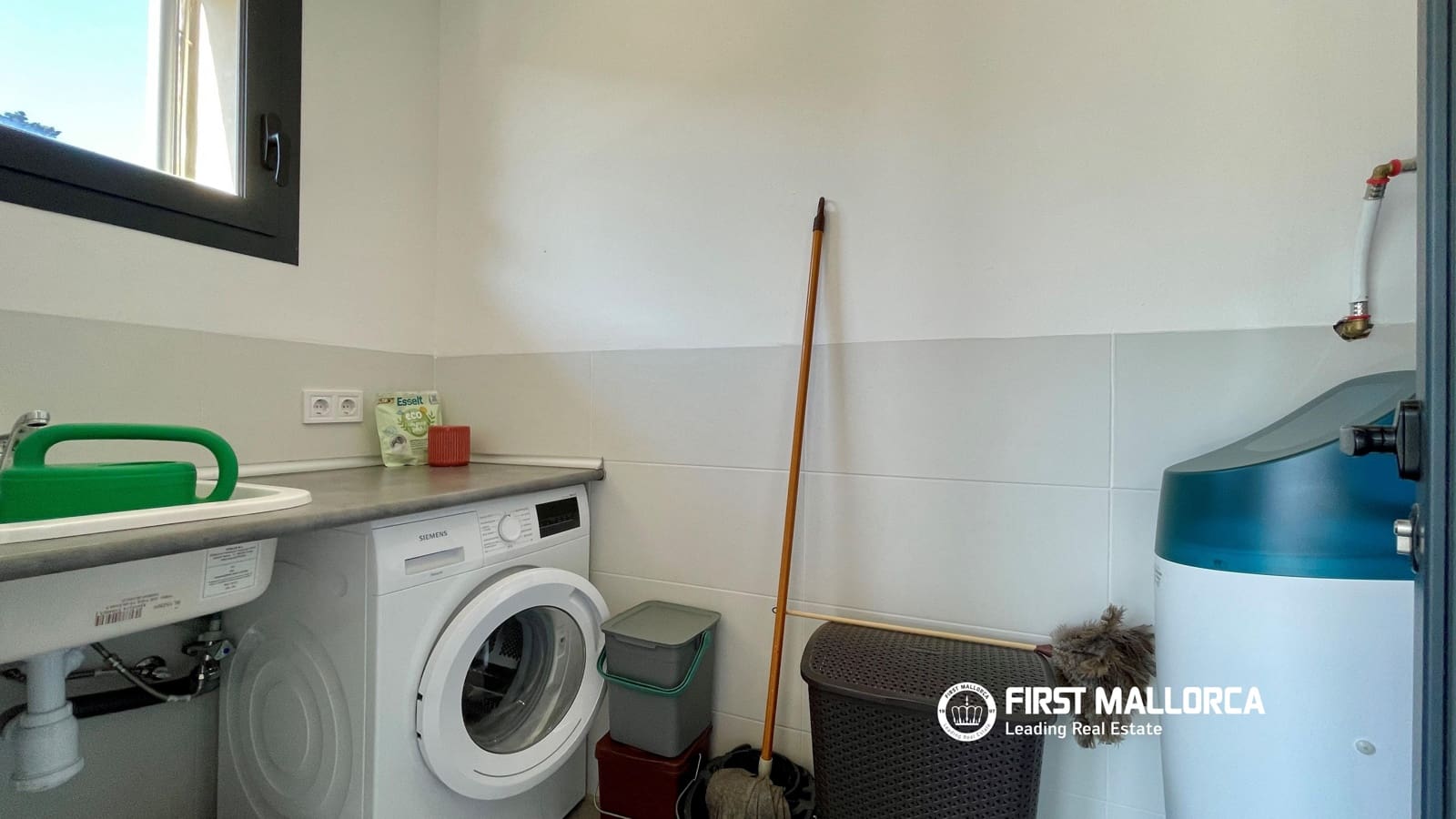 4 soverom Leilighet til leie i Selva - € 2 000 (Ref: 8353386)