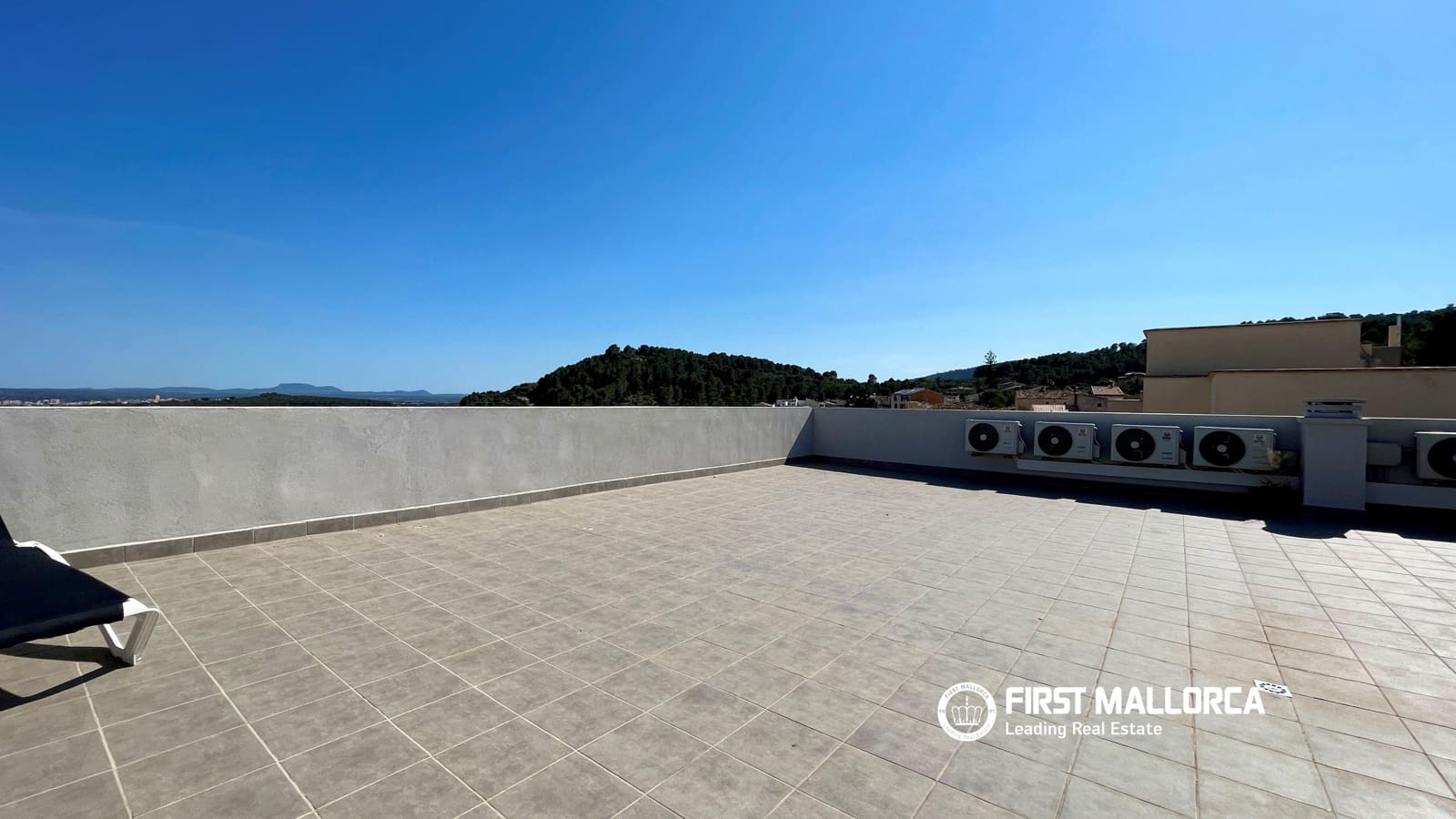 4 soverom Leilighet til leie i Selva - € 2 000 (Ref: 8353386)