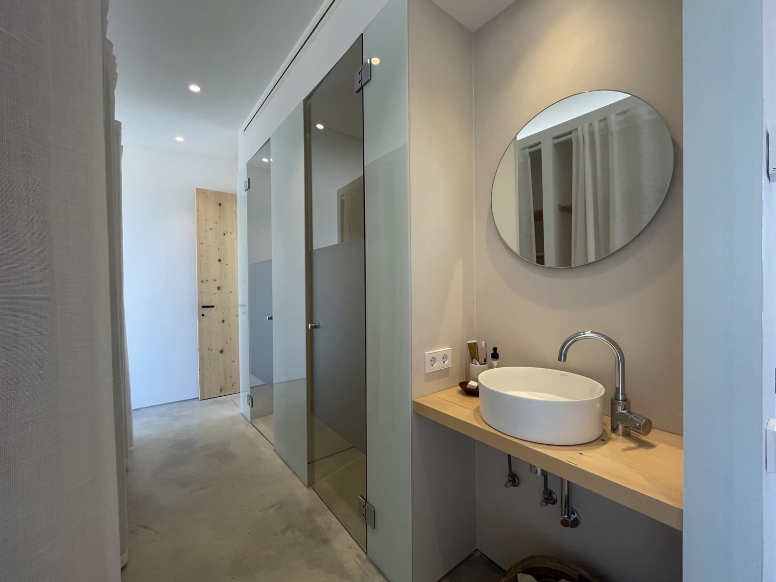 4 sovrum Hus att hyra i Llubi med pool garage - 4 200 € (Ref: 8353389)