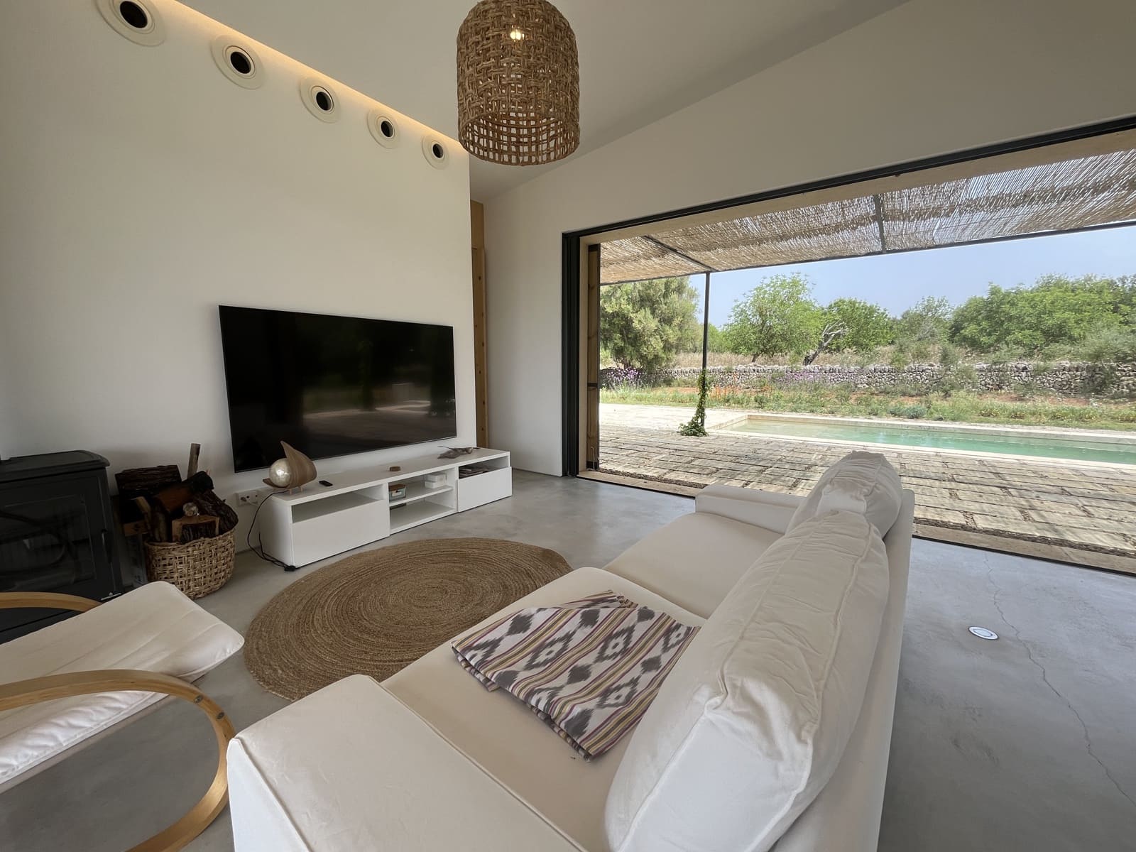 4 sovrum Hus att hyra i Llubi med pool garage - 4 200 € (Ref: 8353389)