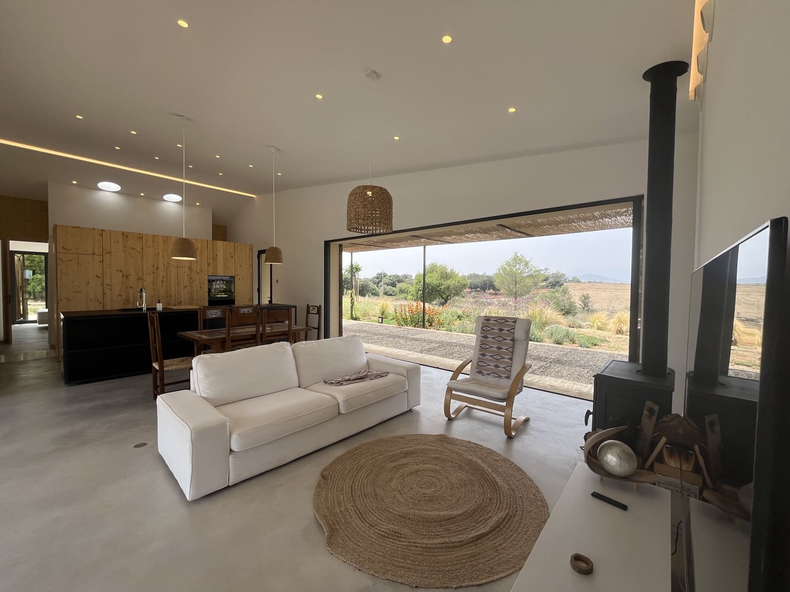 4 sovrum Hus att hyra i Llubi med pool garage - 4 200 € (Ref: 8353389)