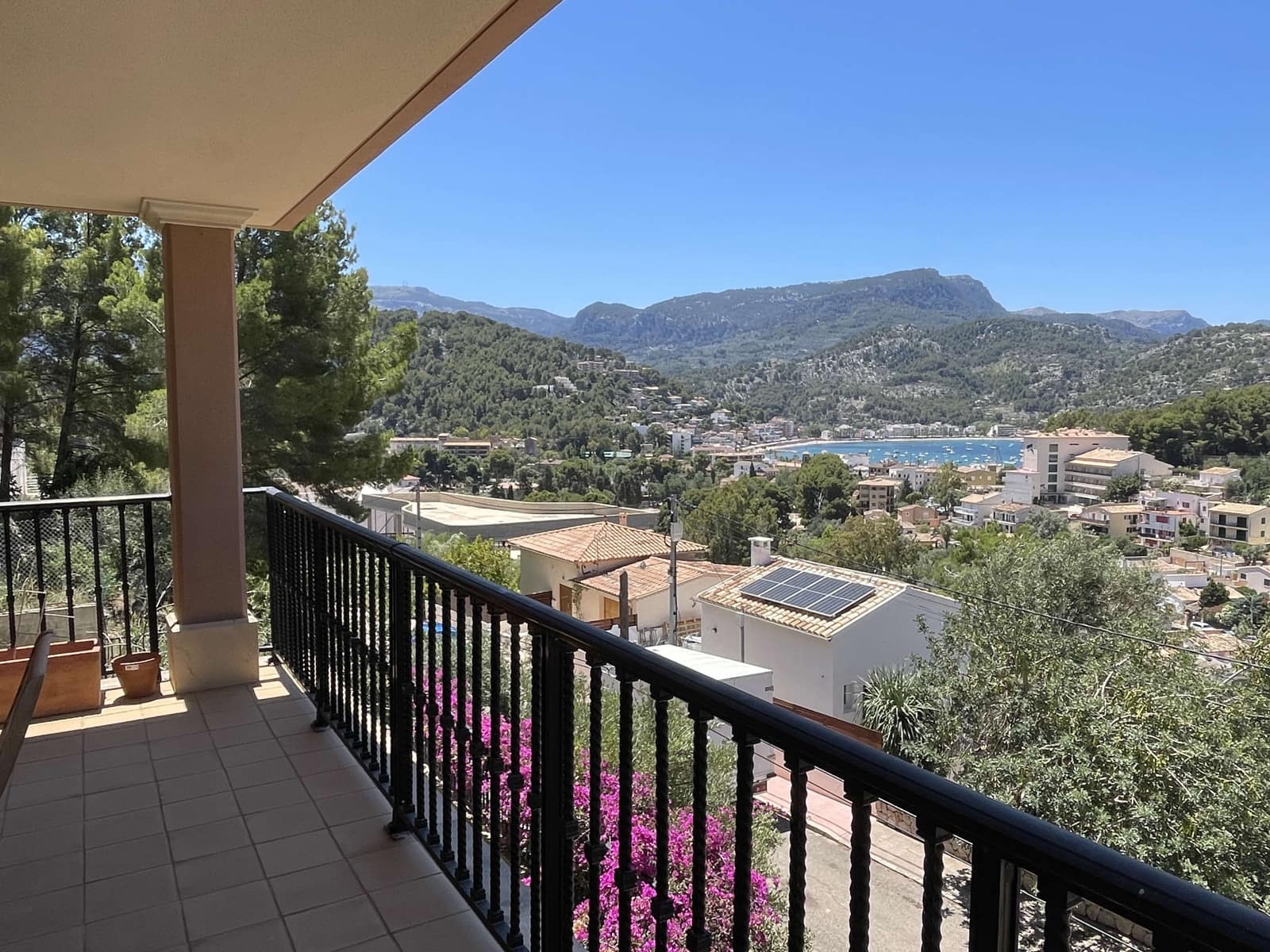 1 soverom Leilighet til salgs i Puerto de Soller / Port de Soller med garasje - € 530 000 (Ref: 8370068)