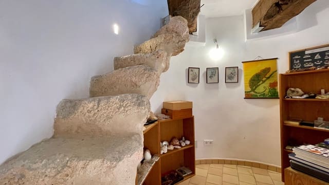 3 quarto Casa em Banda para venda em Costitx - 695 000 € (Ref: 8370070)