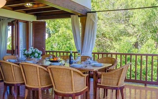 5 soveværelse Villa til salg i Cala Blava, Llucmajor med swimmingpool garage - € 3.300.000 (Ref: 8370072)