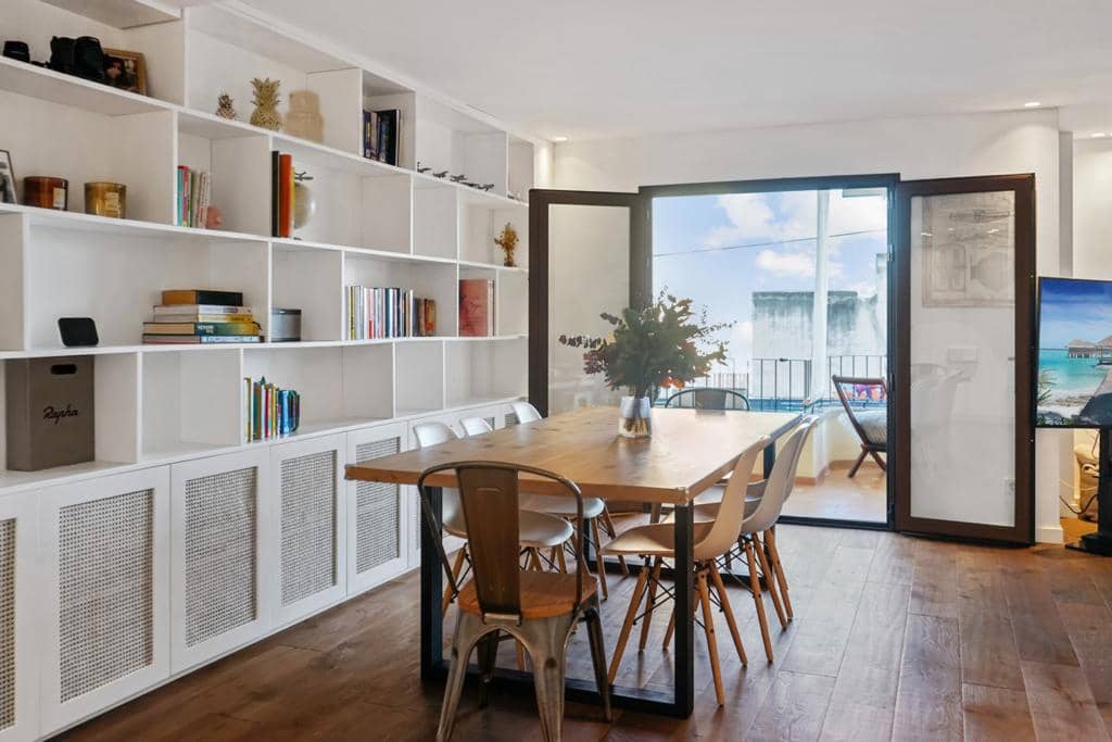 2 soveværelse Lejlighed til leje i Palma de Mallorca med swimmingpool garage - € 2.600 (Ref: 8374311)