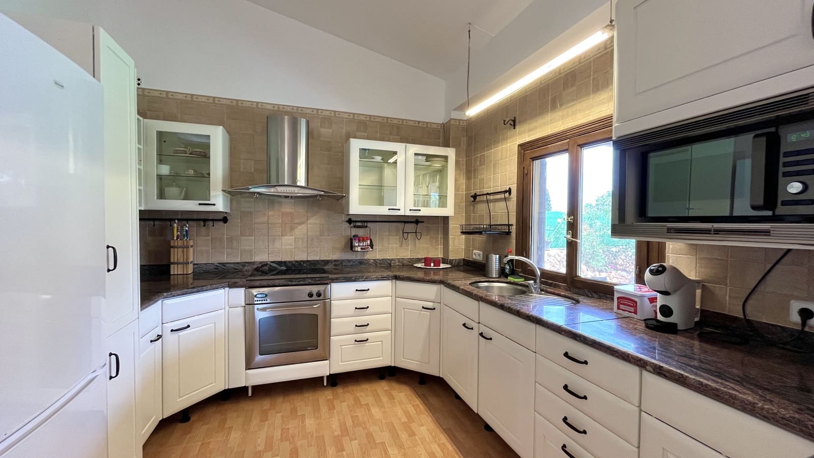 Villa/Maison Semi-Mitoyenne de 1 chambre à louer à Algaida avec piscine garage - 1 680 € (Ref: 8382051)