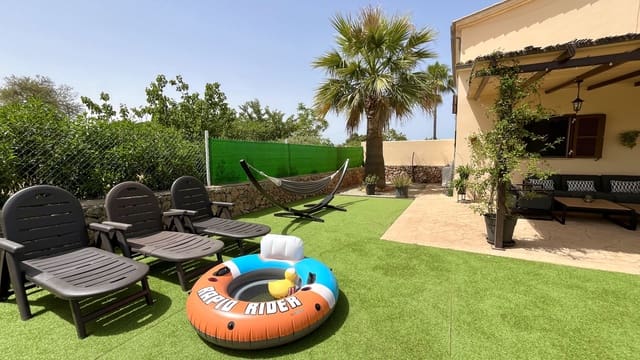 Villa/Maison Semi-Mitoyenne de 1 chambre à louer à Algaida avec piscine garage - 1 680 € (Ref: 8382051)