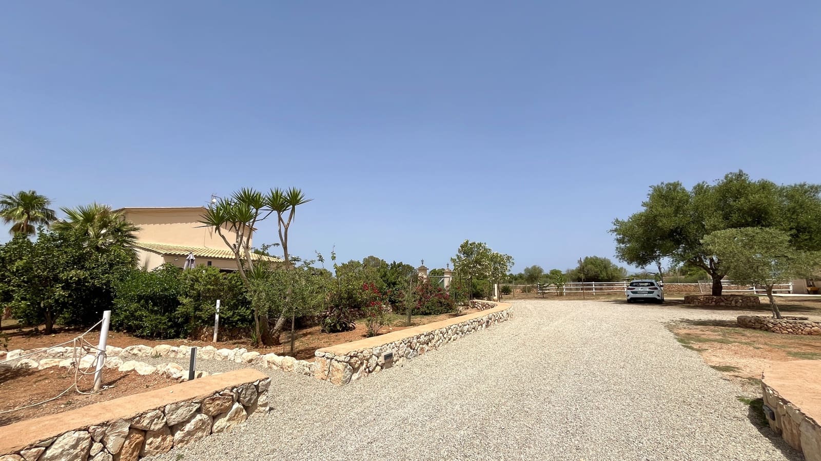 Villa/Maison Semi-Mitoyenne de 1 chambre à louer à Algaida avec piscine garage - 1 680 € (Ref: 8382051)