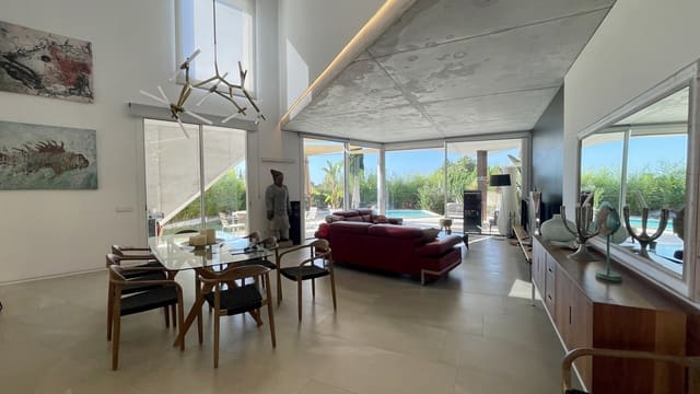 4 soveværelse Byhus til leje i Sa Pobla med swimmingpool garage - € 7.000 (Ref: 8384180)