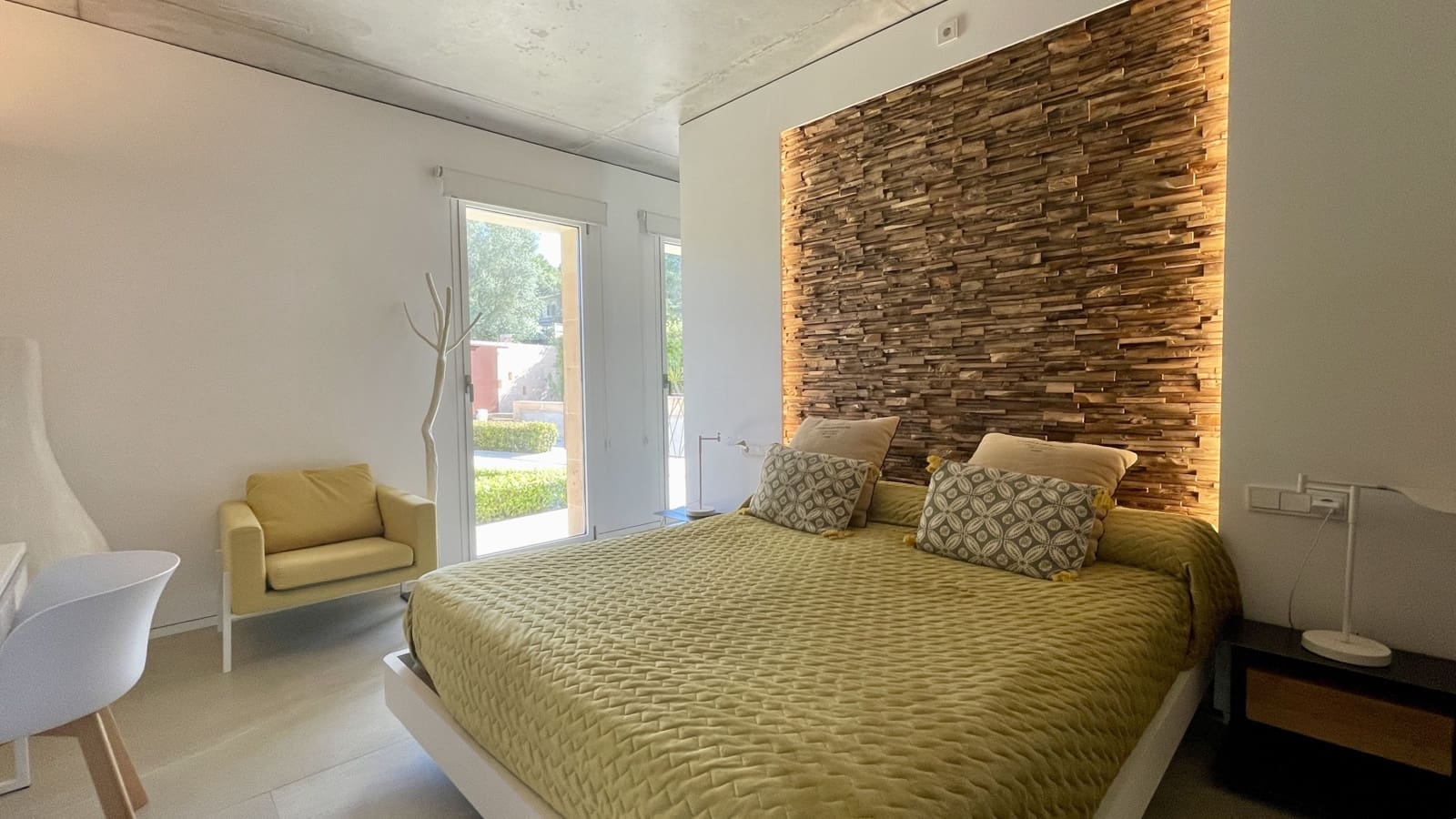 4 soveværelse Byhus til leje i Sa Pobla med swimmingpool garage - € 7.000 (Ref: 8384180)