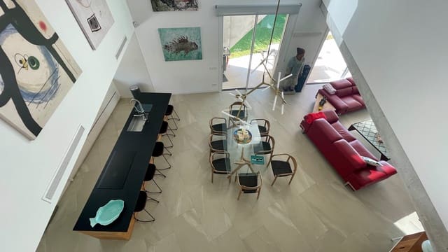 4 soveværelse Byhus til leje i Sa Pobla med swimmingpool garage - € 7.000 (Ref: 8384180)