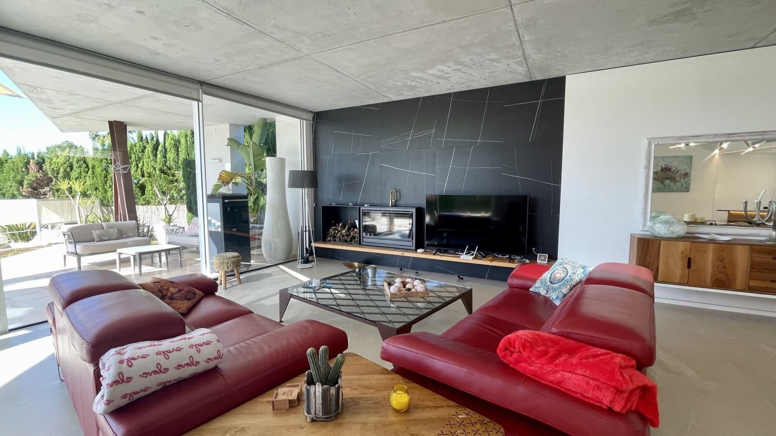 4 soveværelse Byhus til leje i Sa Pobla med swimmingpool garage - € 7.000 (Ref: 8384180)