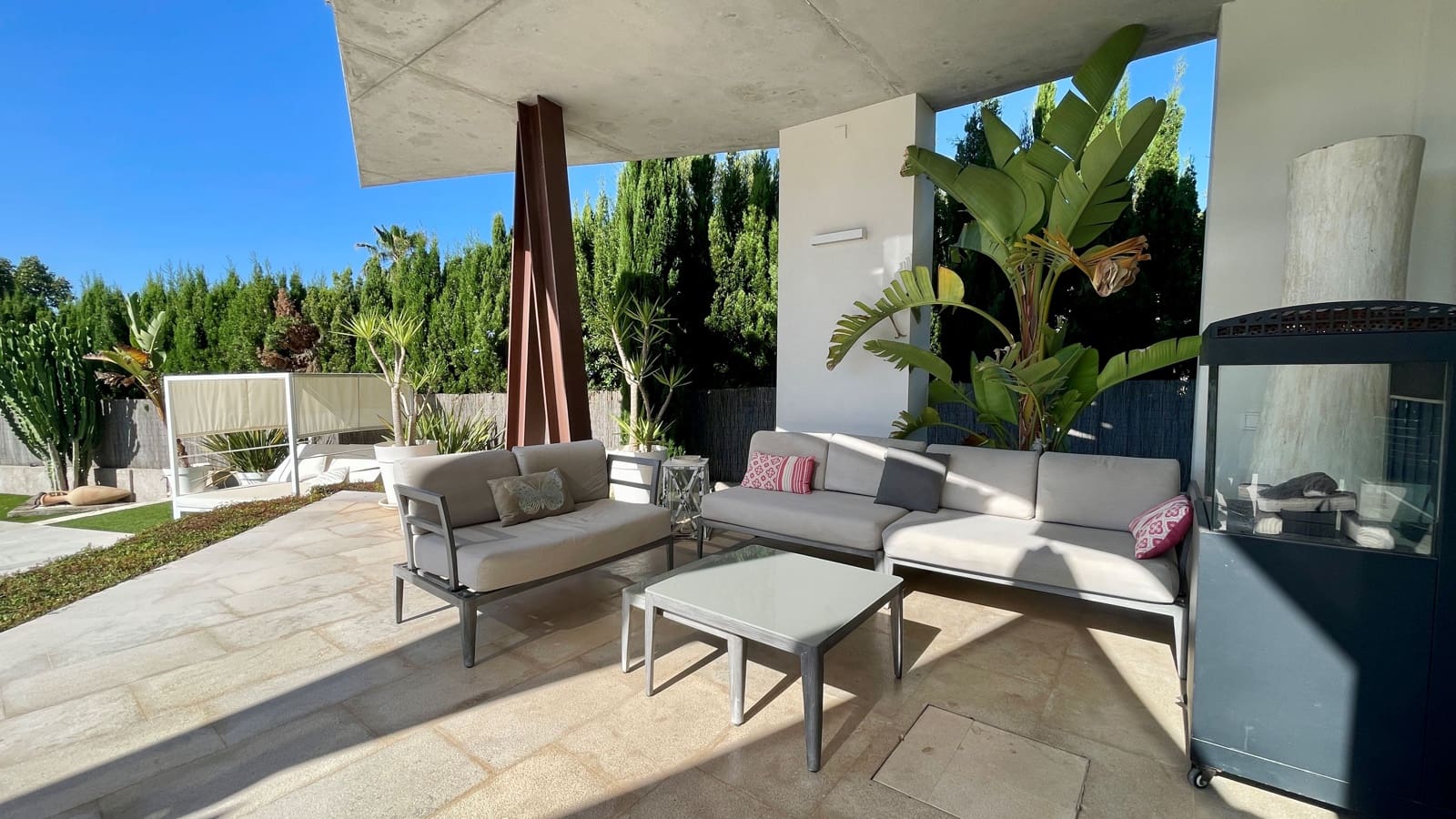 4 soveværelse Byhus til leje i Sa Pobla med swimmingpool garage - € 7.000 (Ref: 8384180)