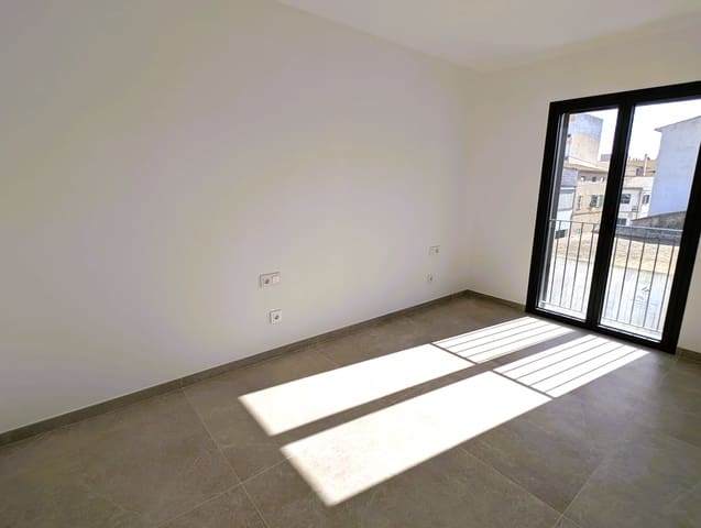 3 soveværelse Byhus til salg i Colonia de Sant Jordi, Ses Salines med swimmingpool garage - € 640.000 (Ref: 8390069)