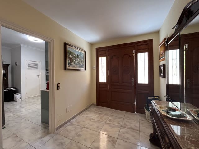 Chalet de 5 habitaciones en Santa Ponsa, Calvià en venta con garaje - 1.950.000 € (Ref: 8394091)