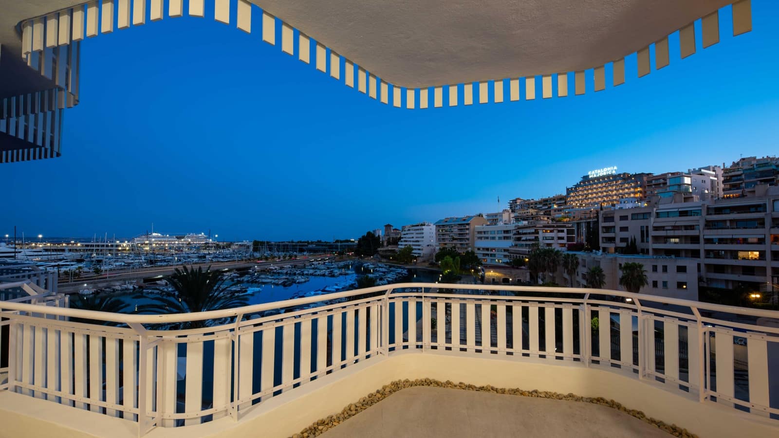 3 makuuhuone Huoneisto myytävänä paikassa Palma de Mallorca mukana 
autotalli - 2 045 000 € (Ref: 8402199)