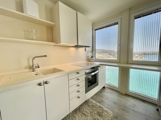 3 bedroom Apartment for rent in Palmanova, Calvià with garage - € 3,500 (Ref: 8404314)