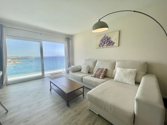 3 bedroom Apartment for rent in Palmanova, Calvià with garage - € 3,500 (Ref: 8404314)