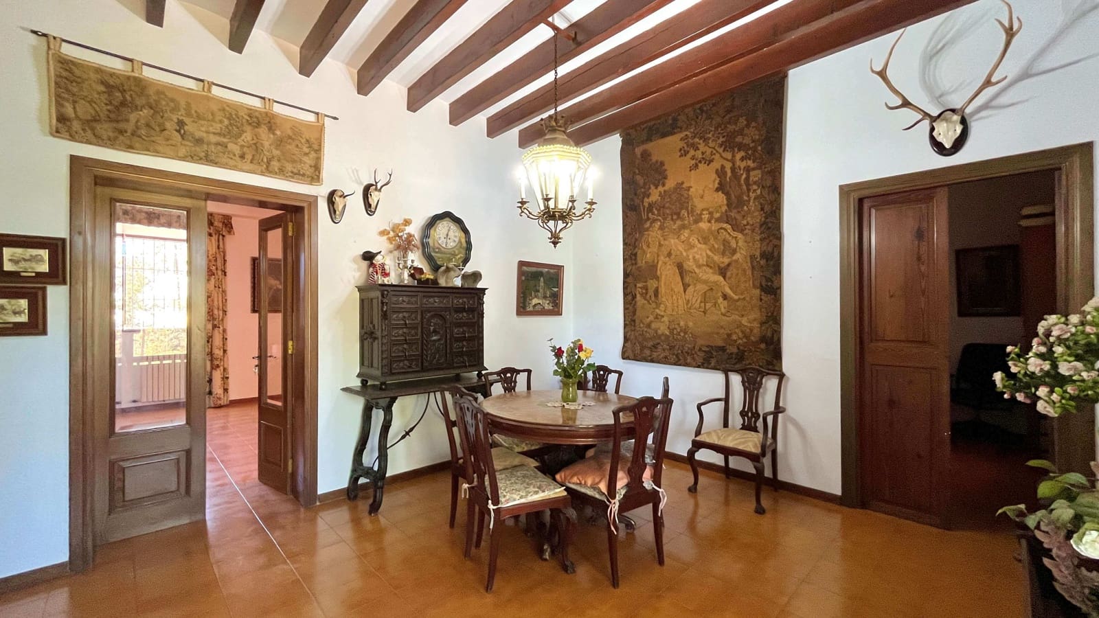 6 bedroom Finca/Country House for sale in Marratxi with pool garage - € 2,300,000 (Ref: 8408954)