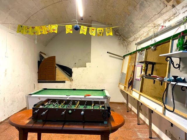 14 soverom Hus til salgs i Manacor med svømmebasseng garasje - € 1 100 000 (Ref: 8410900)