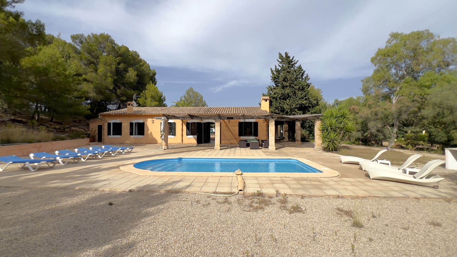 3 camera da letto Finca/Casa di Campagna in vendita in Peguera / Paguera con piscina garage - 1.480.000 € (Rif: 8410906)