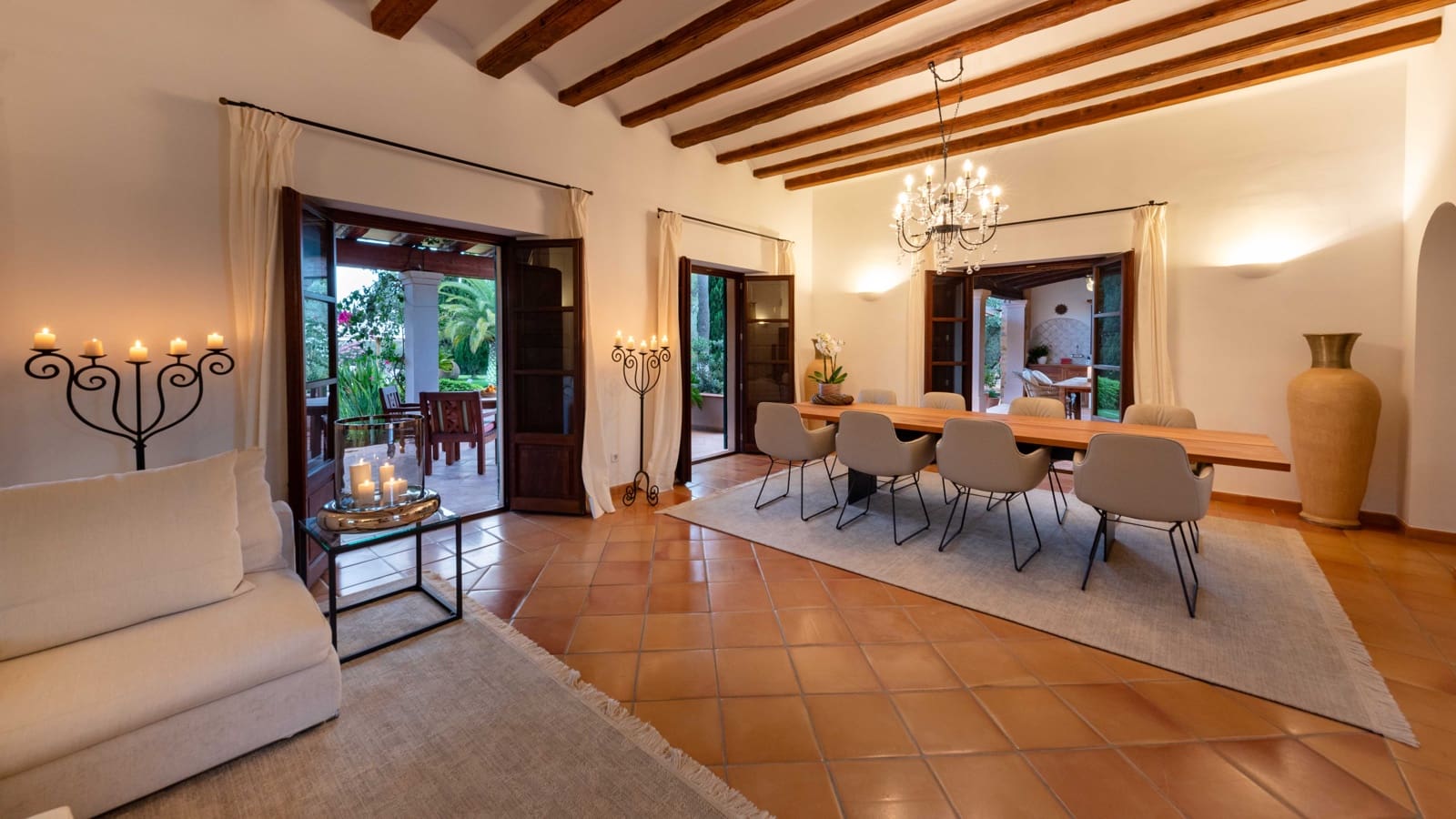 5 soverom Finca/Herregård til salgs i Calvia med svømmebasseng garasje - € 7 250 000 (Ref: 8416953)