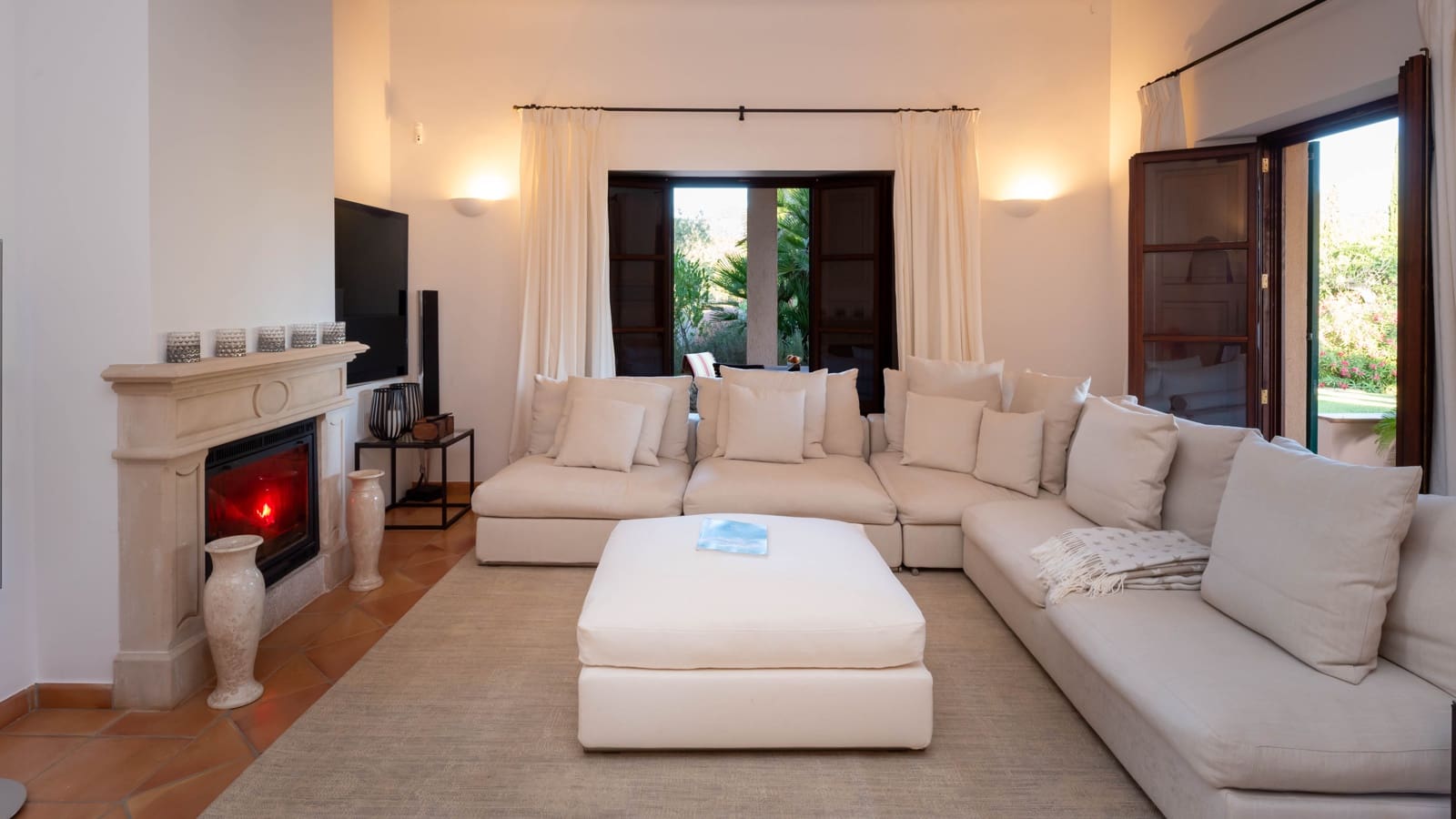 5 soverom Finca/Herregård til salgs i Calvia med svømmebasseng garasje - € 7 250 000 (Ref: 8416953)