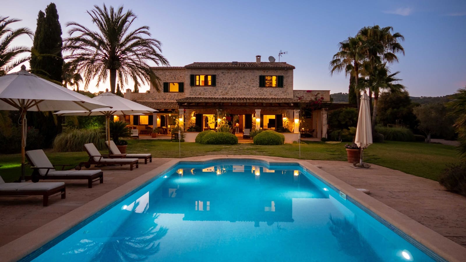 5 soverom Finca/Herregård til salgs i Calvia med svømmebasseng garasje - € 7 250 000 (Ref: 8416953)