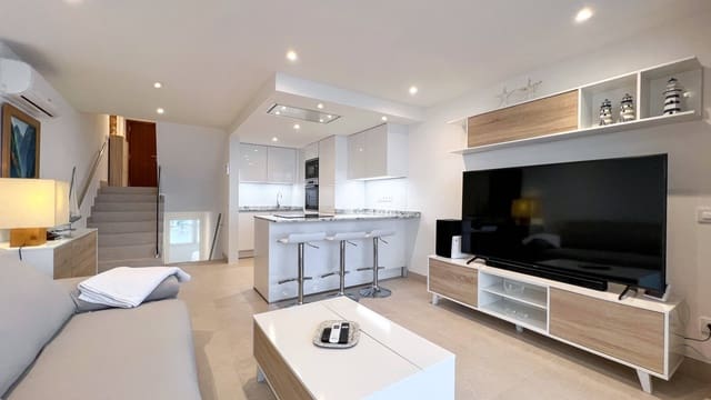 2 sypialnia Penthouse do wynajęcia w Platja d'Alcúdia, Alcúdia z basenem - 2 000 € (Ref: 8425544)