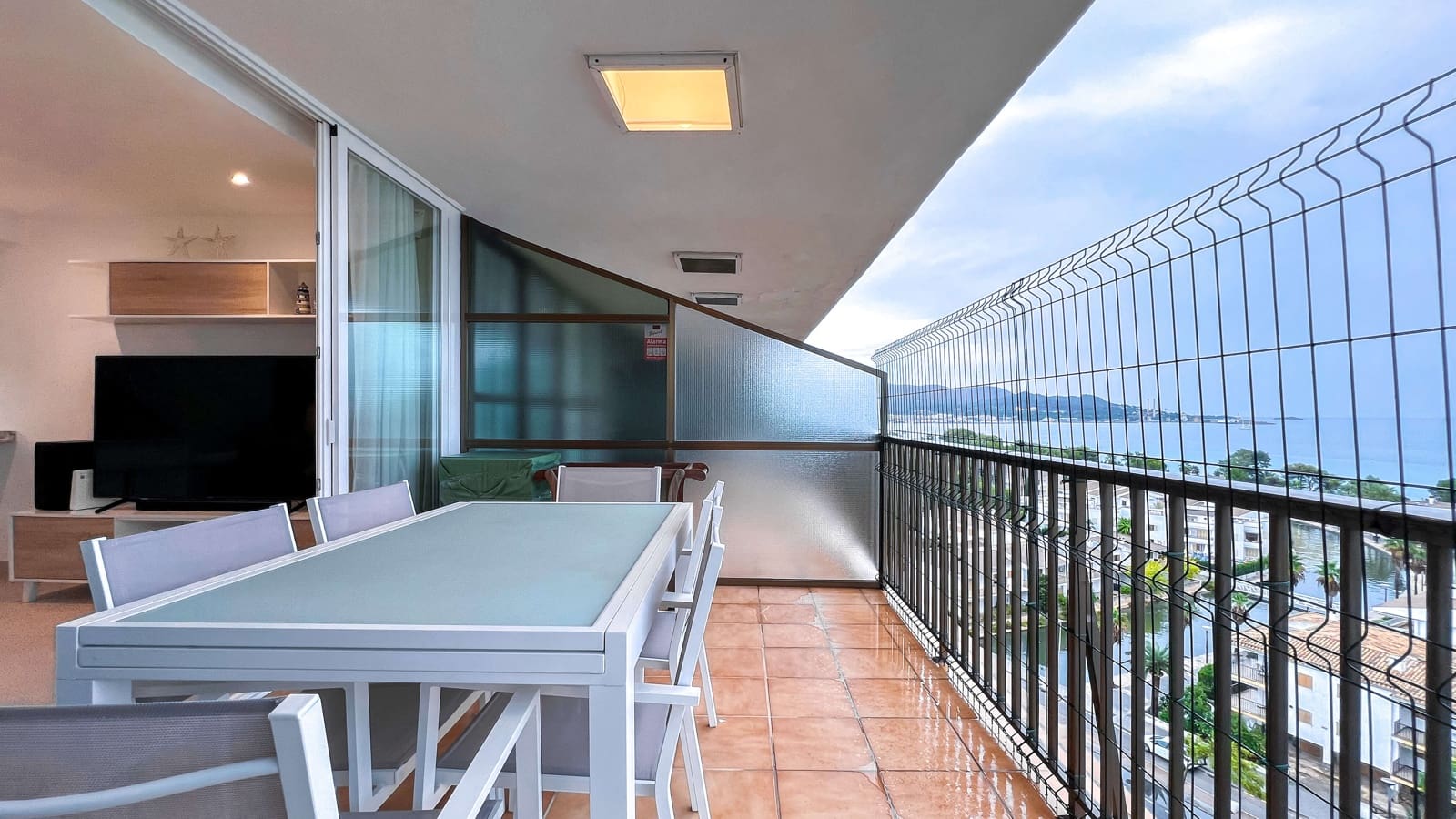 2 Zimmer Penthouse zu vermieten in Alcudia mit Pool - 2.000 € (Ref: 8425544)