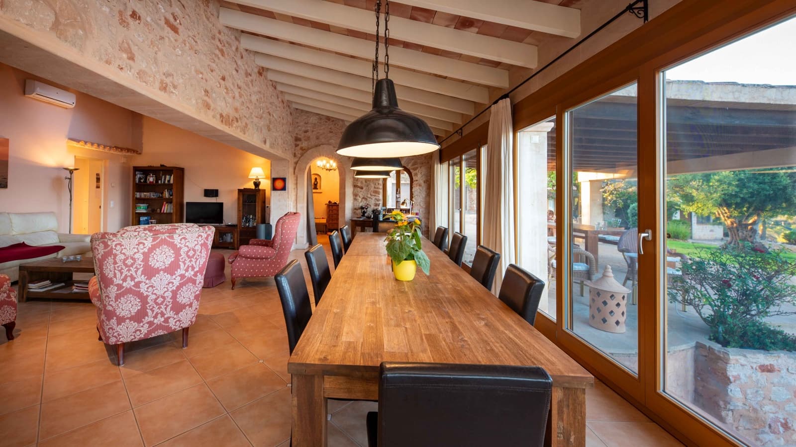 8 soveværelse Finca/Landehus til salg i Calonge med swimmingpool garage - € 1.800.000 (Ref: 8431986)