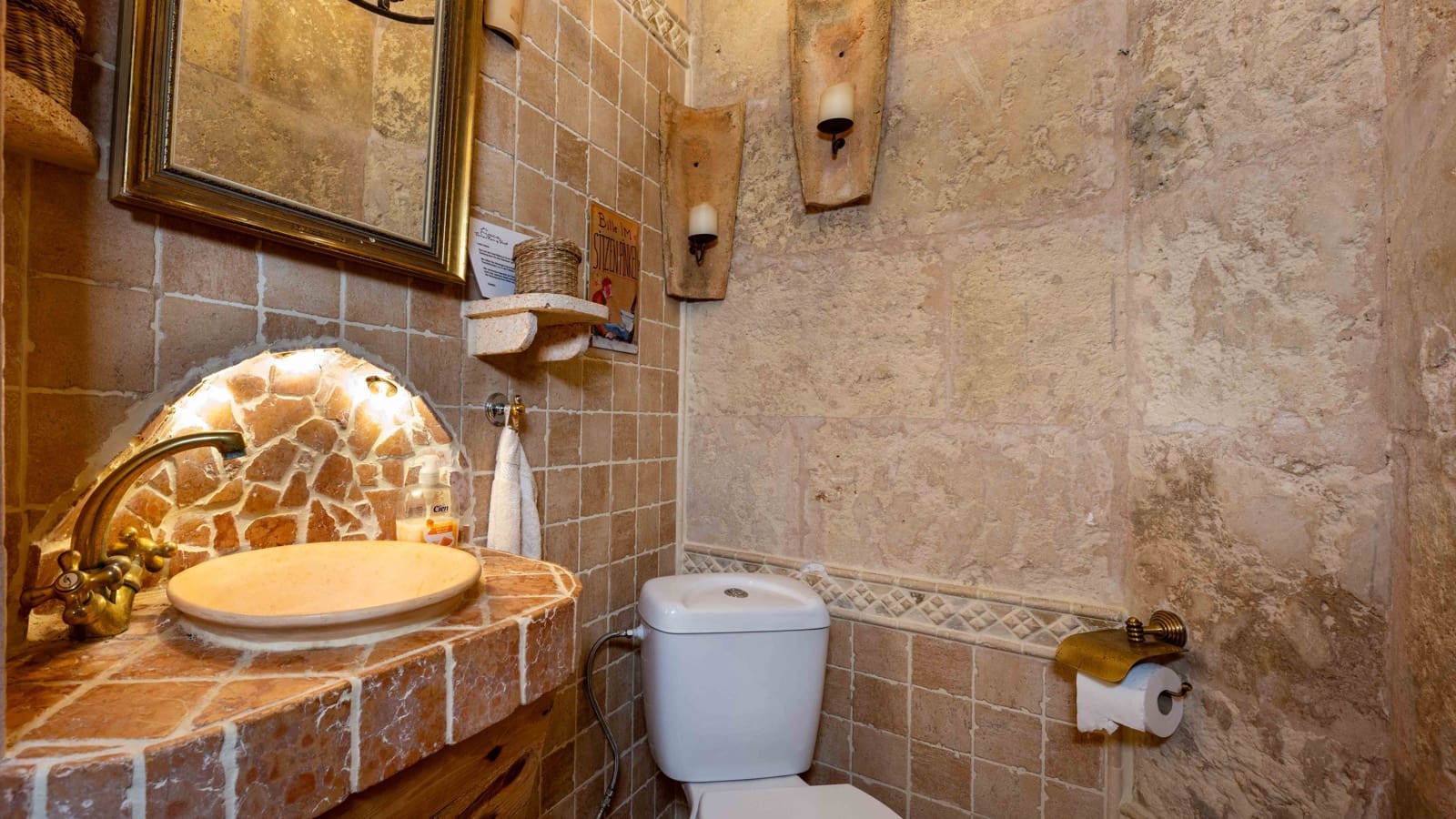 8 soveværelse Finca/Landehus til salg i Calonge med swimmingpool garage - € 1.800.000 (Ref: 8431986)