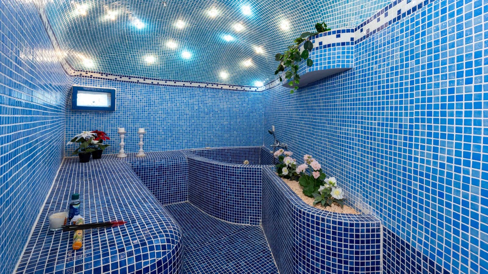 8 soveværelse Finca/Landehus til salg i Calonge med swimmingpool garage - € 1.800.000 (Ref: 8431986)