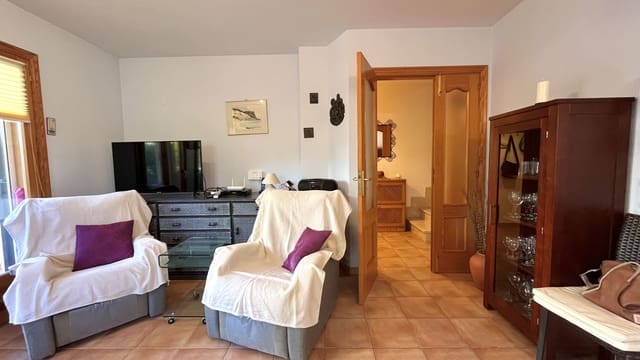 3 sovrum Semi-fristående Villa att hyra i Ca'n Picafort, Santa Margalida med garage - 1 900 € (Ref: 8439694)