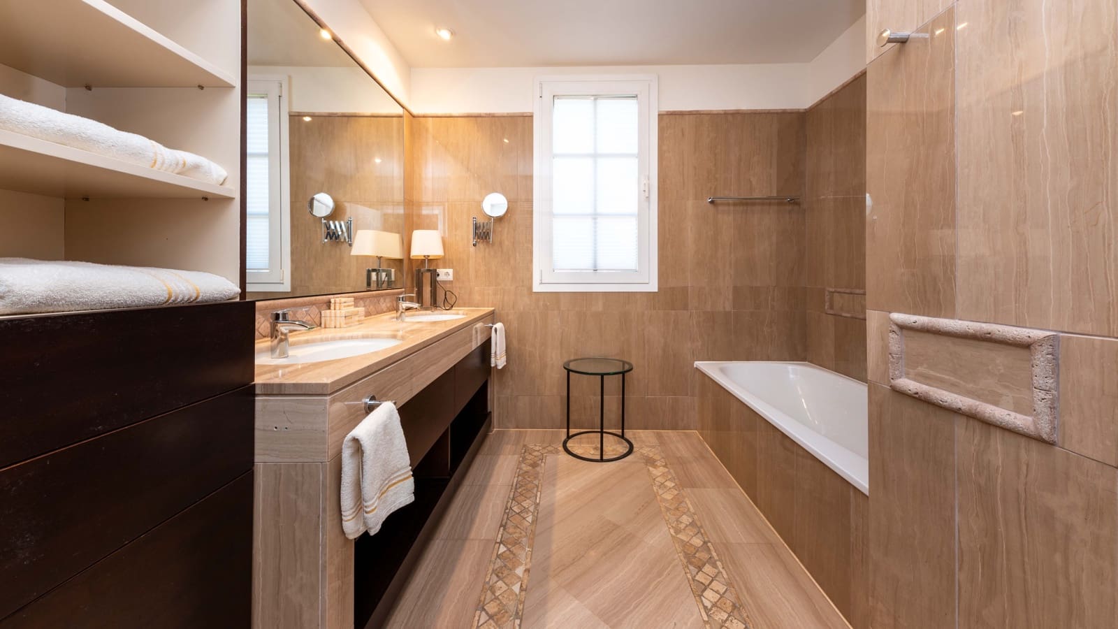 1 soveværelse Lejlighed til salg i Portals Nous med swimmingpool garage - € 2.490.000 (Ref: 8447900)