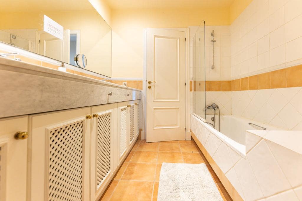 3 soveværelse Semi-Rækkehus til leje i Palma de Mallorca med swimmingpool garage - € 5.000 (Ref: 8449672)