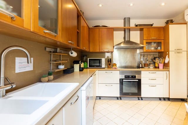 3 soveværelse Semi-Rækkehus til leje i Son Rapinya, Palma de Mallorca med swimmingpool garage - € 5.000 (Ref: 8449672)