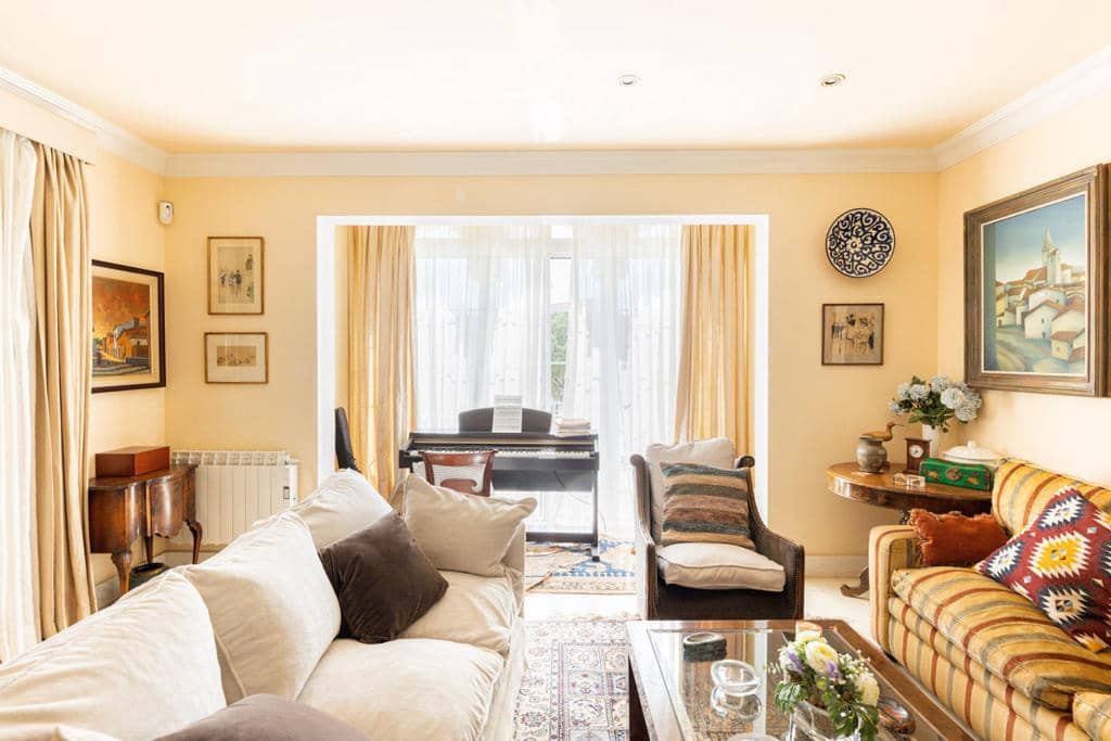 3 soveværelse Semi-Rækkehus til leje i Palma de Mallorca med swimmingpool garage - € 5.000 (Ref: 8449672)