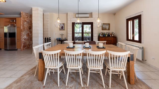 6 slaapkamer Finca/Landhuis te koop in Ses Salines met zwembad garage - € 1.850.000 (Ref: 8451592)