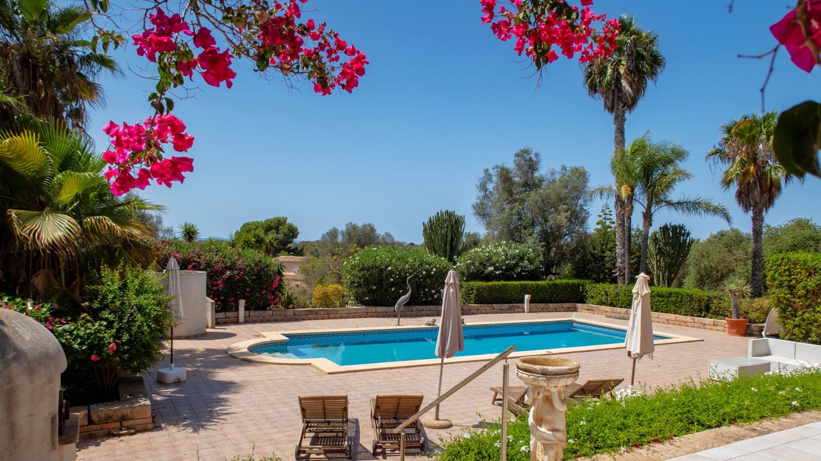 6 slaapkamer Finca/Landhuis te koop in Ses Salines met zwembad garage - € 1.850.000 (Ref: 8451592)