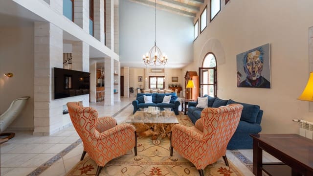 6 slaapkamer Finca/Landhuis te koop in Ses Salines met zwembad garage - € 1.850.000 (Ref: 8451592)