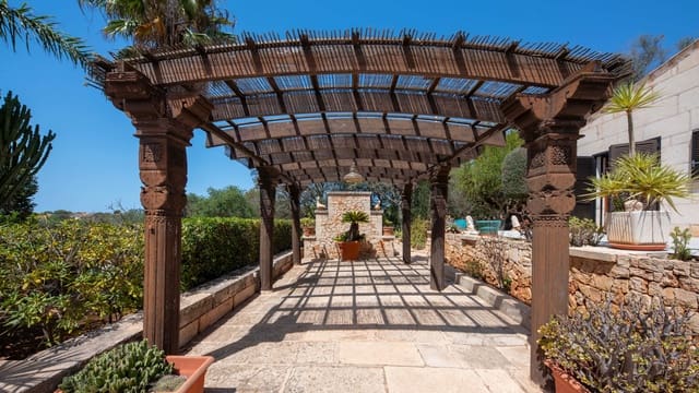 6 slaapkamer Finca/Landhuis te koop in Ses Salines met zwembad garage - € 1.850.000 (Ref: 8451592)