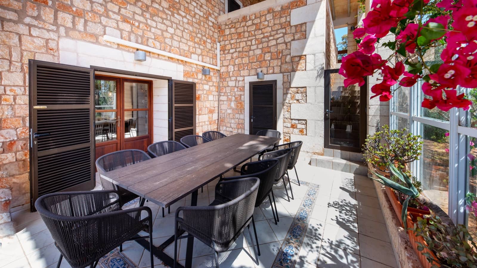 6 slaapkamer Finca/Landhuis te koop in Ses Salines met zwembad garage - € 1.850.000 (Ref: 8451592)