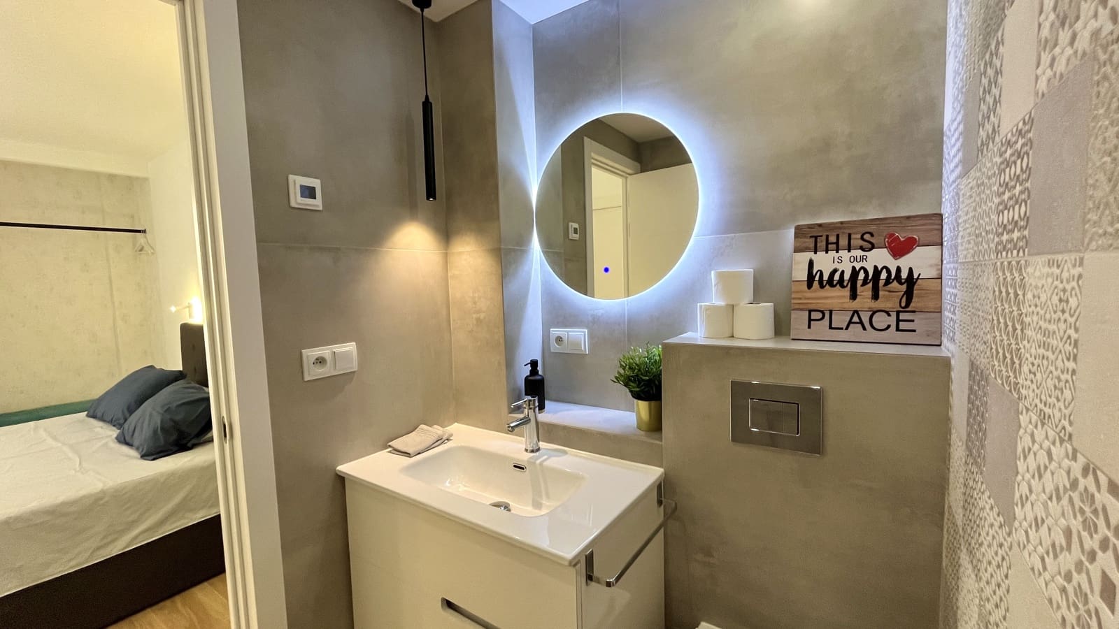 3 soveværelse Lejlighed til leje i Puerto de Alcudia - € 1.800 (Ref: 8459281)