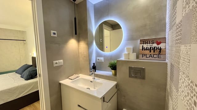 3 soveværelse Lejlighed til leje i Puerto de Alcudia, Alcúdia - € 1.800 (Ref: 8459281)